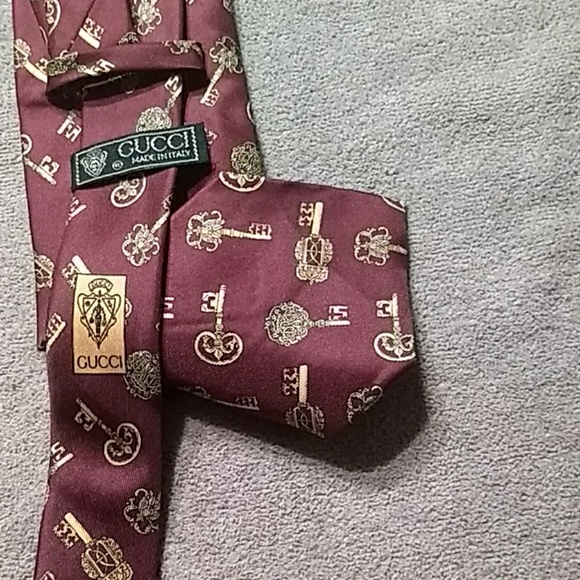 Gucci tie - Picture 3 of 3